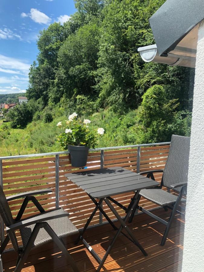 Ferienwohnungen Lamisto Am Waldesrand Neckartenzlingen Esterno foto